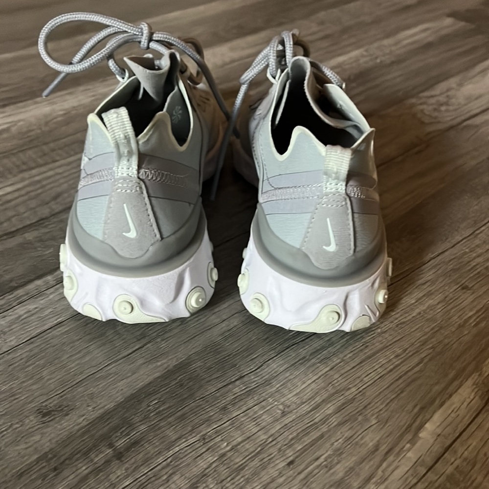 Nike React Athletic Shoes. Worn Twice. Like New - image 3